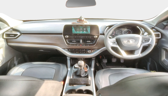 2022 Tata Harrier XT 2.0L KRYOTEC, Diesel, Manual, 32,235 km, interior