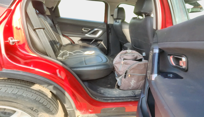 2022 Tata Harrier XT 2.0L KRYOTEC, Diesel, Manual, 32,235 km, interior