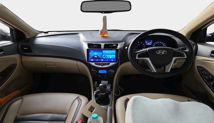 2014 Hyundai Verna FLUIDIC 1.6 VTVT SX, Petrol, Manual, 77,471 km, interior