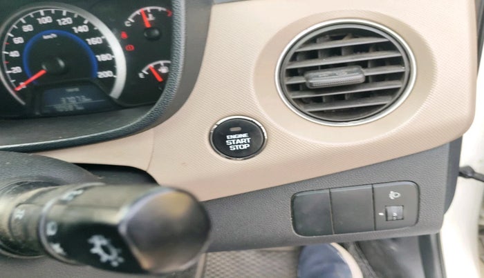 2018 Hyundai Grand i10 ASTA 1.2 KAPPA VTVT, Petrol, Manual, 70,587 km, interior