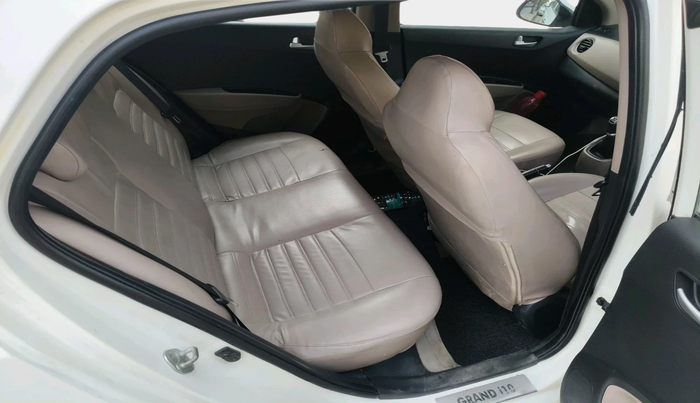 2018 Hyundai Grand i10 ASTA 1.2 KAPPA VTVT, Petrol, Manual, 70,587 km, interior