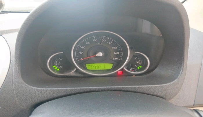 2016 Hyundai Eon MAGNA +, Petrol, Manual, 77,237 km, interior