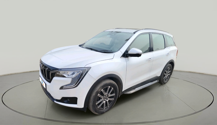 2023 Mahindra XUV700 AX 7 LUXURY P AT 7 STR, Petrol, Automatic, 57,506 km, exterior
