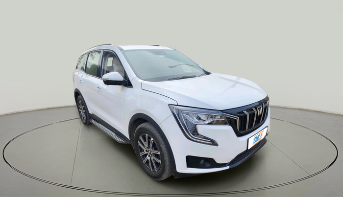 2023 Mahindra XUV700 AX 7 LUXURY P AT 7 STR, Petrol, Automatic, 57,506 km, exterior