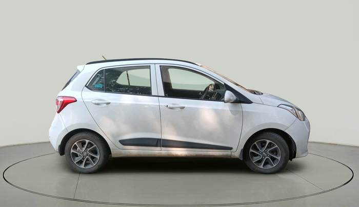 2017 Hyundai Grand i10 SPORTZ (O) AT 1.2 KAPPA VTVT, Petrol, Automatic, 39,241 km, exterior