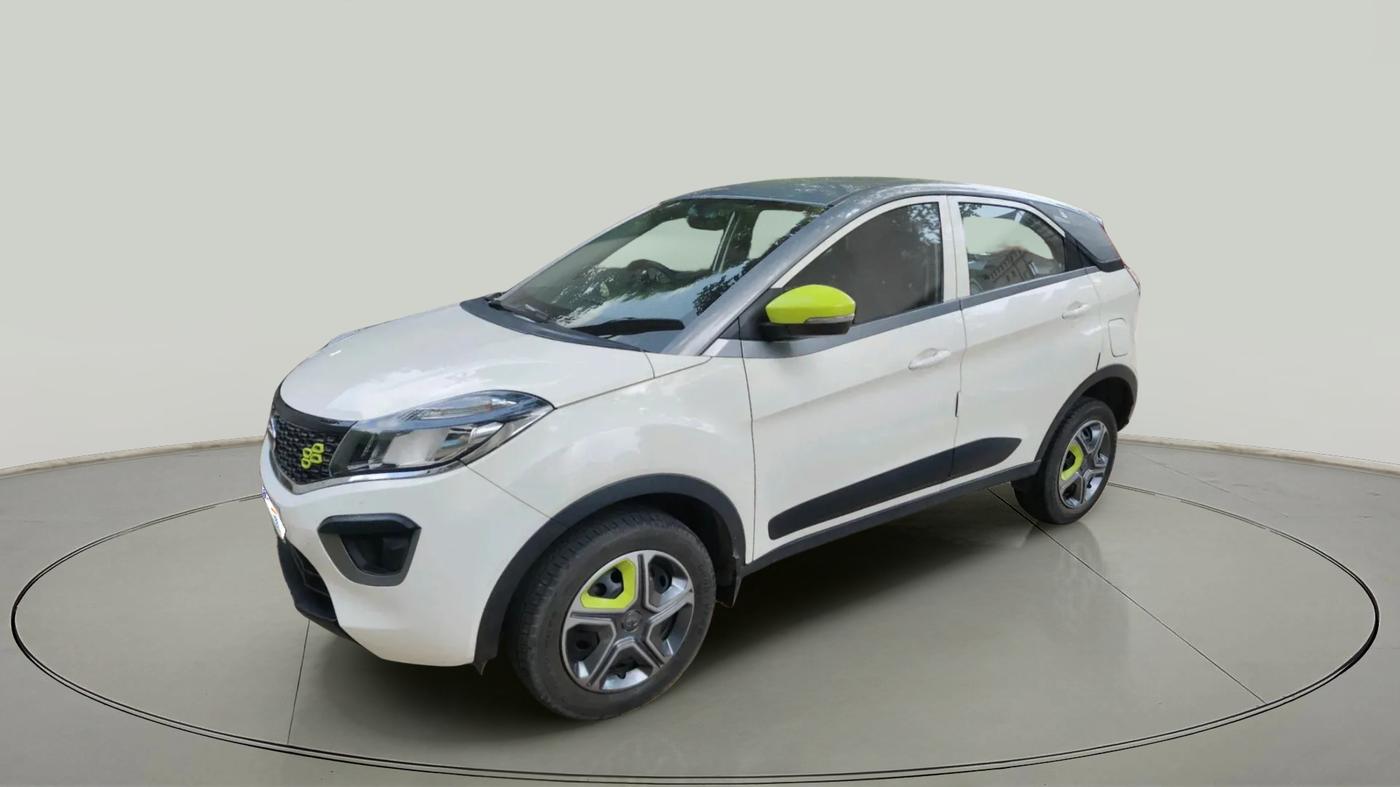 2018 Tata NEXON KRAZ MT PETROL, Petrol, Manual, 20,116 km, exterior