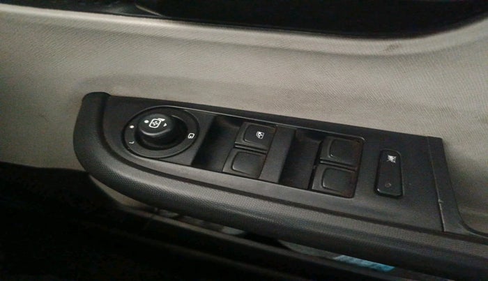 2022 Tata ALTROZ XT DIESEL, Diesel, Manual, 89,122 km, interior