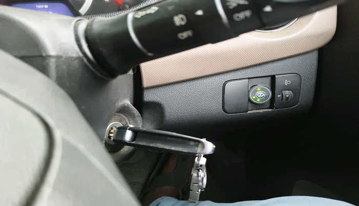 2017 Hyundai Grand i10 SPORTZ 1.2 KAPPA VTVT, Petrol, Manual, 1,07,487 km, interior