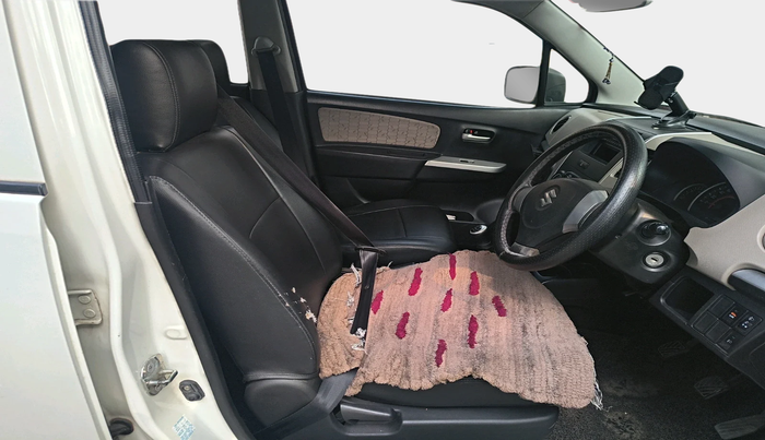 2014 Maruti Wagon R 1.0 VXI, Petrol, Manual, 95,517 km, interior