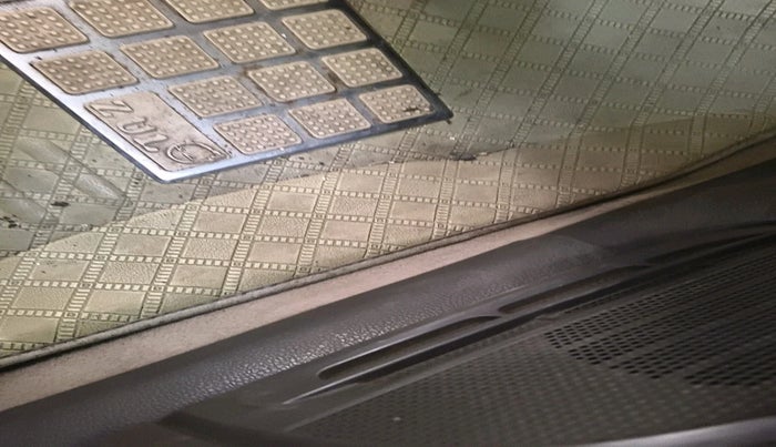 2012 Volkswagen Vento HIGHLINE DIESEL 1.6, Diesel, Manual, 1,00,339 km, interior