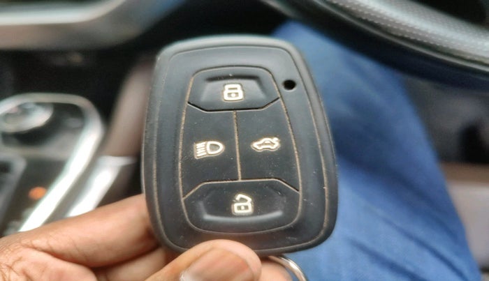 2022 Tata Harrier XZA PLUS 2.0L, Diesel, Automatic, 56,671 km, interior