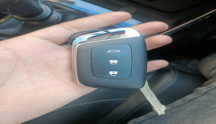 2020 MG HECTOR SHARP HYBRID 1.5 PETROL, Petrol, Manual, 48,598 km, interior