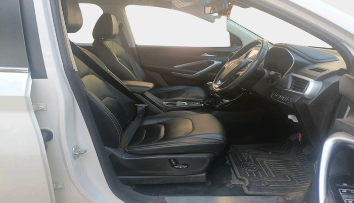 2020 MG HECTOR SHARP HYBRID 1.5 PETROL, Petrol, Manual, 48,598 km, interior