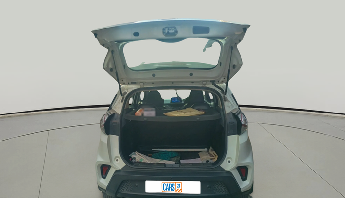 2021 Tata NEXON XM DIESEL, Diesel, Manual, 2,26,858 km, exterior