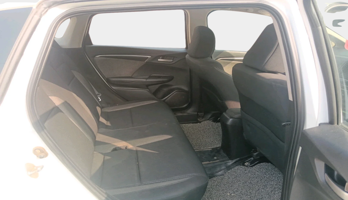 2017 Honda WR-V 1.5L I-DTEC VX MT, Diesel, Manual, 1,29,737 km, interior