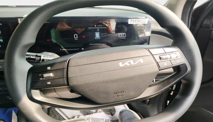 2025 KIA SYROS HTK (O) 1.0 Turbo 6MT, Petrol, Manual, 10,837 km, interior