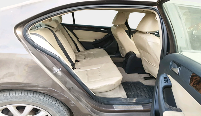 2014 Volkswagen Jetta COMFORTLINE TDI, Diesel, Manual, 1,28,581 km, interior