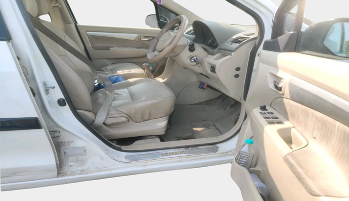 2013 Maruti Ertiga VDI, Diesel, Manual, 99,663 km, interior