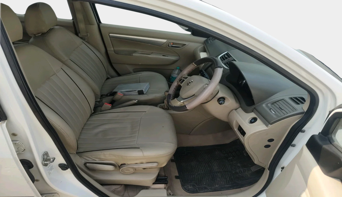 2016 Maruti Ertiga ZDI + SHVS, Diesel, Manual, 89,681 km, interior