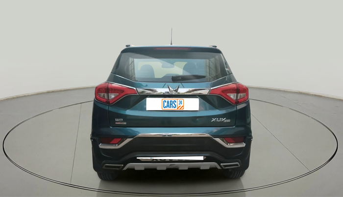 2022 Mahindra XUV300 W8 (O) 1.2 PETROL AMT, Petrol, Automatic, 35,873 km, exterior