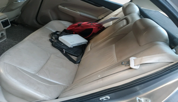 2017 Maruti Ciaz ZDI+ SHVS, Diesel, Manual, 1,64,172 km, interior