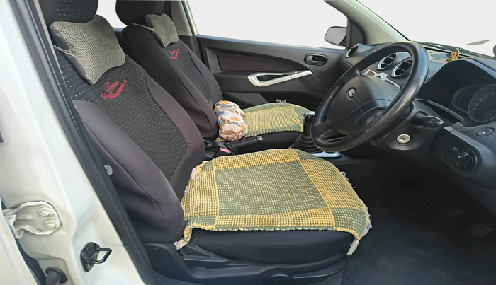 2010 Ford Figo TITANIUM 1.4 DIESEL, Diesel, Manual, 94,992 km, interior