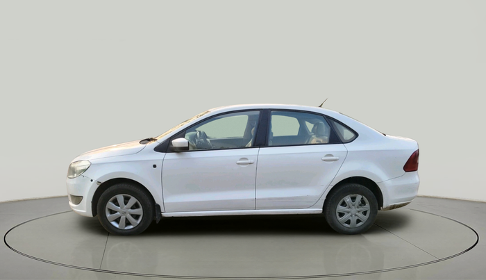 2013 Skoda Rapid AMBITION 1.6 TDI CR MT, Diesel, Manual, 1,12,880 km, exterior