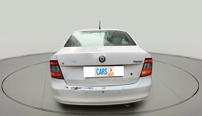 2013 Skoda Rapid AMBITION 1.6 TDI CR MT, Diesel, Manual, 1,12,880 km, exterior