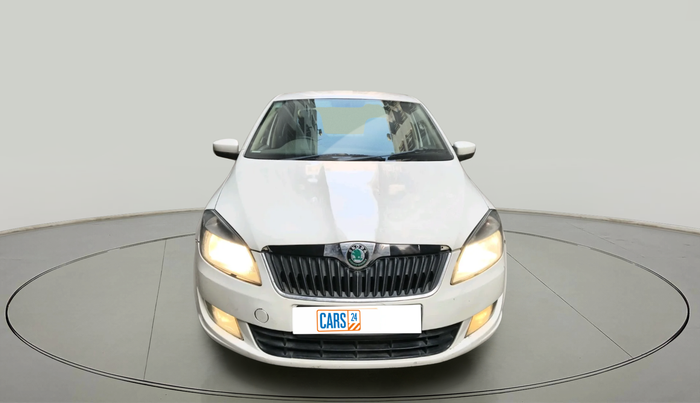 2013 Skoda Rapid AMBITION 1.6 TDI CR MT, Diesel, Manual, 1,12,880 km, exterior