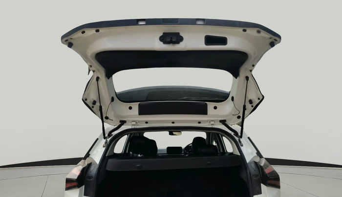 2024 Tata NEXON CREATIVE + 1.2 PETROL, Petrol, Manual, 20,504 km, exterior