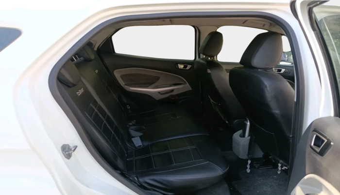 2017 Ford Ecosport TITANIUM 1.5L DIESEL, Diesel, Manual, 1,16,788 km, interior