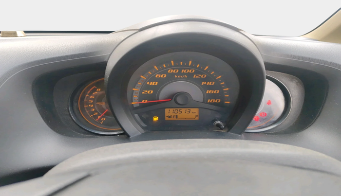 2014 Honda Amaze 1.2L I-VTEC S, Petrol, Manual, 1,10,513 km, interior