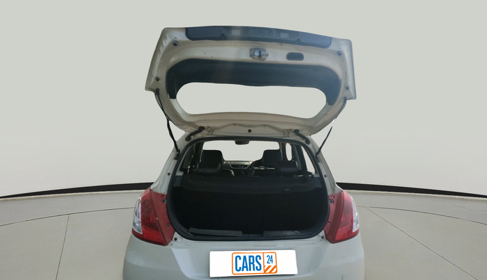 2016 Maruti Swift ZDI, Diesel, Manual, 1,35,361 km, exterior