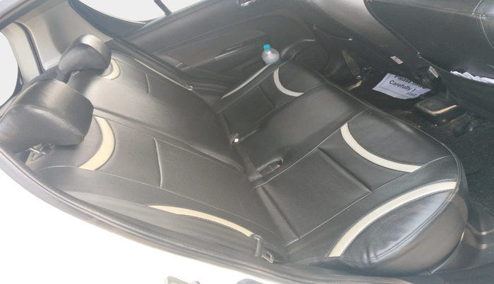 2016 Maruti Swift ZDI, Diesel, Manual, 1,35,361 km, interior