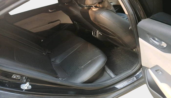 2021 Hyundai Verna SX 1.5 VTVT, Petrol, Manual, 21,361 km, interior