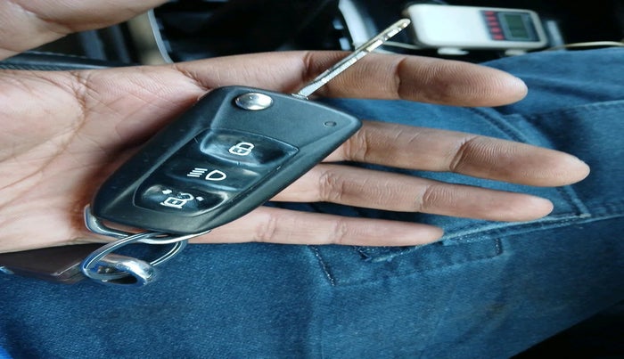 2016 Tata Zest XMS 90PS DIESEL, Diesel, Manual, 80,950 km, interior