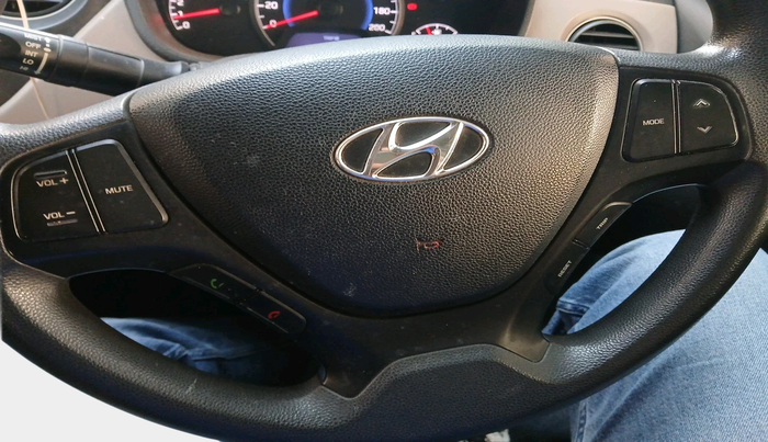 2016 Hyundai Grand i10 SPORTZ 1.2 KAPPA VTVT, Petrol, Manual, 81,340 km, interior