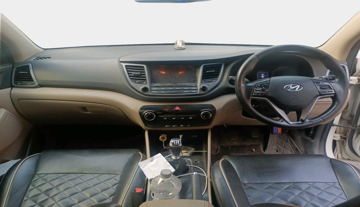 2018 Hyundai Tucson 2WD MT DIESEL, Diesel, Manual, 1,93,163 km, interior