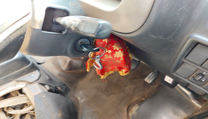 2016 Maruti Eeco 5 STR WITH A/C+HTR, Petrol, Manual, 24,076 km, interior