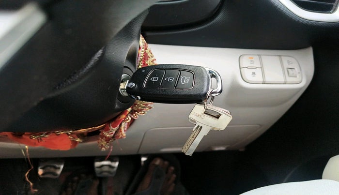 2024 Hyundai VENUE S Plus 1.2 Petrol MT, Petrol, Manual, 18,689 km, interior