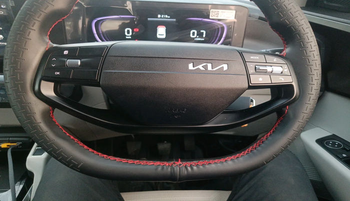 2025 KIA Carens Clavis HTK 1.5 Diesel MT, Diesel, Manual, 6,438 km, interior