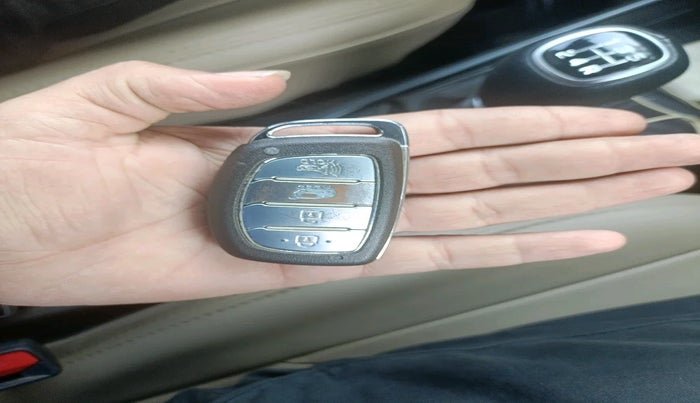 2021 Hyundai NEW I20 ASTA 1.2 MT, Petrol, Manual, 27,422 km, interior