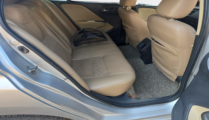 2014 Honda City 1.5L I-VTEC V MT, Petrol, Manual, 1,01,983 km, interior