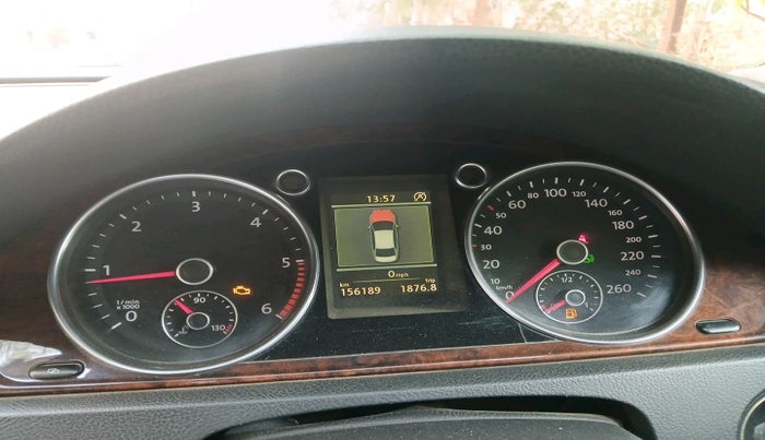 2011 Volkswagen Passat 2.0 PD DSG, Diesel, Automatic, 1,56,189 km, interior