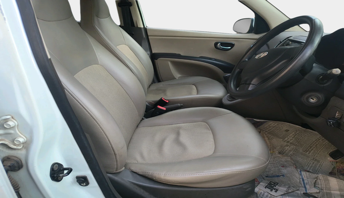 2012 Hyundai i10 MAGNA 1.2, Petrol, Manual, 1,08,092 km, interior