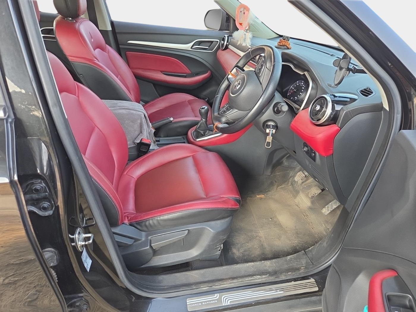 2022 MG ASTOR SUPER 1.5 MT, Petrol, Manual, 22,126 km, interior