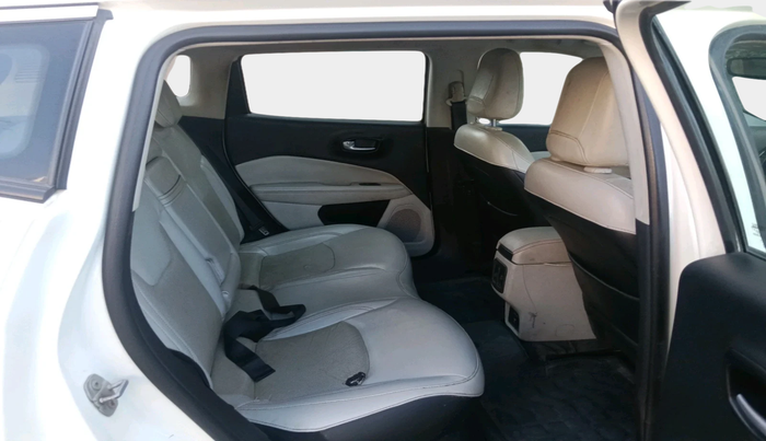 2018 Jeep Compass LIMITED 2.0 DIESEL, Diesel, Manual, 1,36,198 km, interior