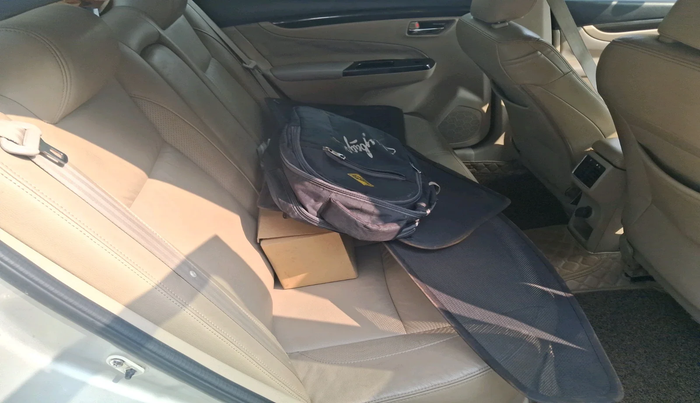 2015 Maruti Ciaz ZDI+ SHVS, Diesel, Manual, 1,49,923 km, interior