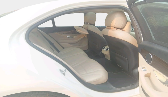 2014 Mercedes Benz C Class C 200 AVANTGARDE, Petrol, Automatic, 55,820 km, interior