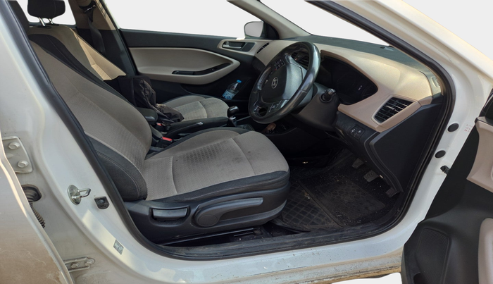 2017 Hyundai Elite i20 ASTA 1.2 (O), Petrol, Manual, 55,820 km, interior